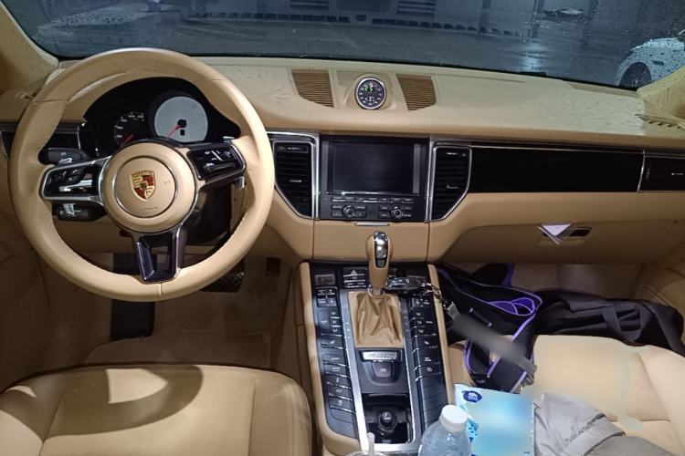 Used Porsche Macan 2014 Macan S 3.0T Center Console