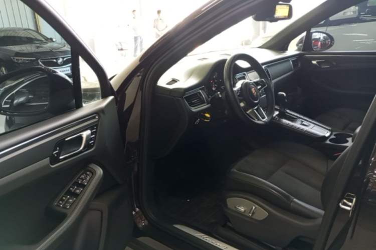 Used Porsche Macan 2014 Macan 2.0T Driver Seat
