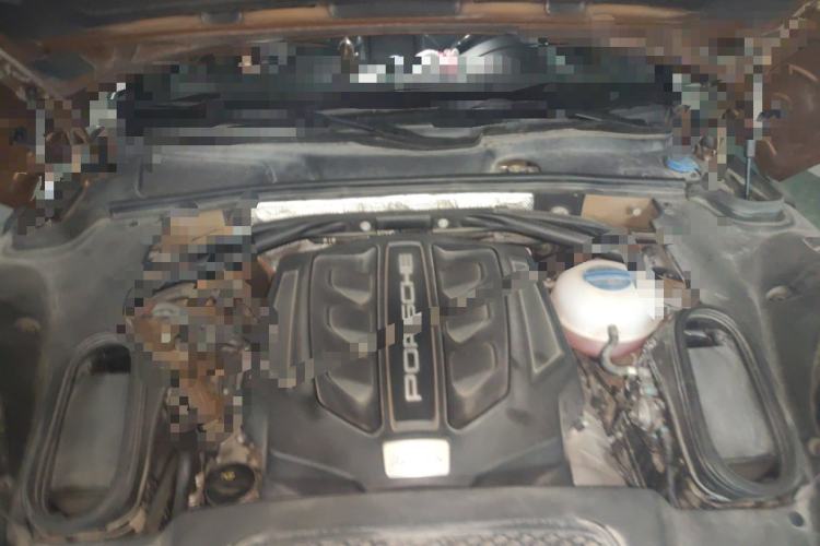 Used Porsche Macan 2014 Macan S 3.0T Engine Bay