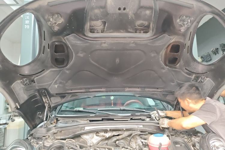 Used Porsche Macan 2014 Macan S 3.0T Engine Bay