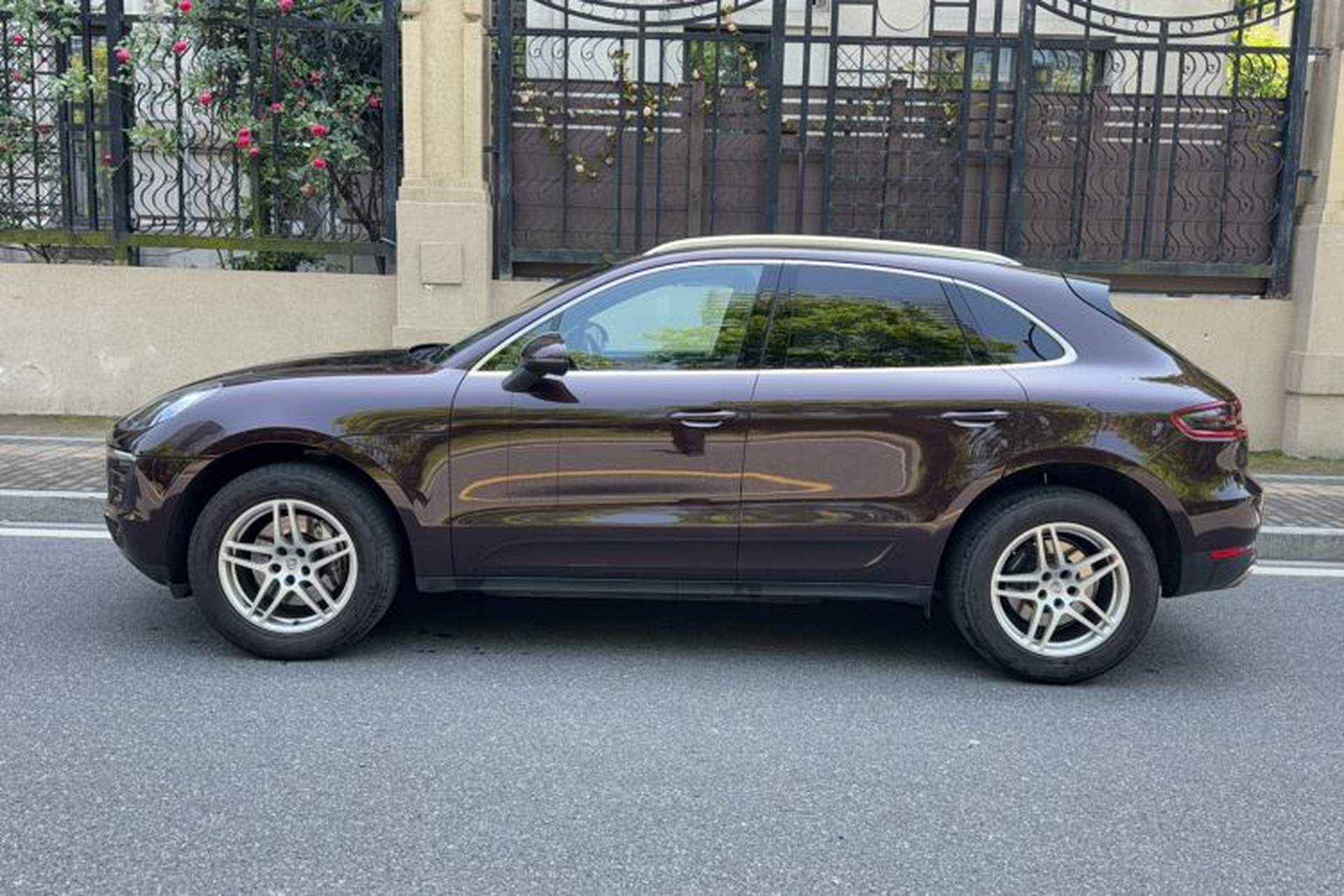 Used Porsche Macan 2014 Macan 2.0T Exterior 3