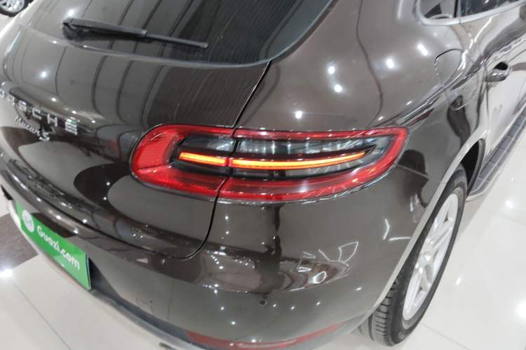 Used Porsche Macan 2014 Macan 2.0T Exterior 6