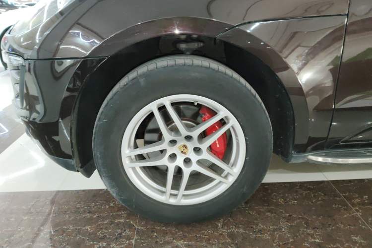 Used Porsche Macan 2014 Macan 2.0T Exterior 7