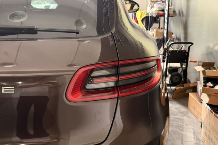 Used Porsche Macan 2014 Macan 2.0T Exterior 8