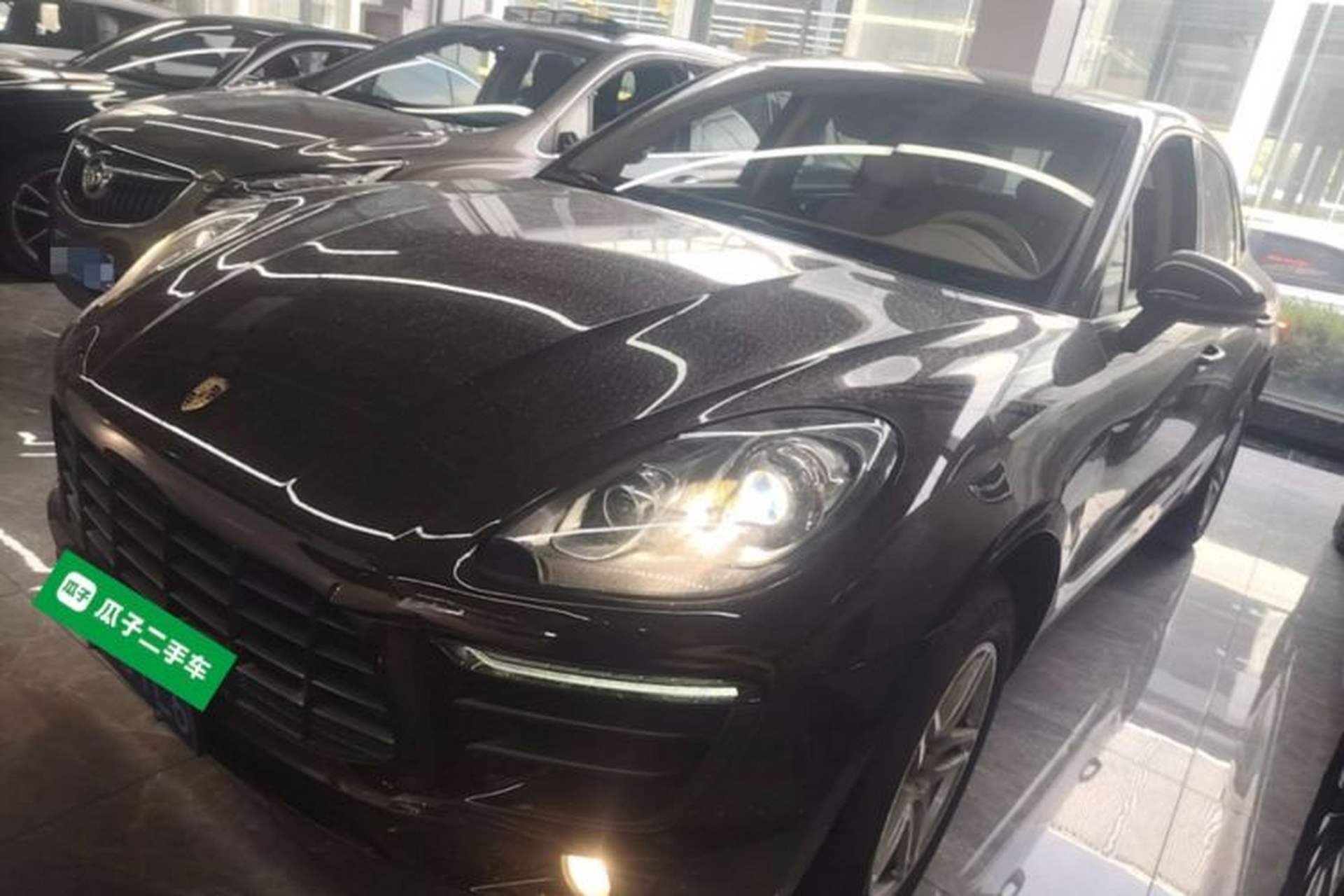 Used Porsche Macan 2014 Macan 2.0T Front Left 45 Deg
