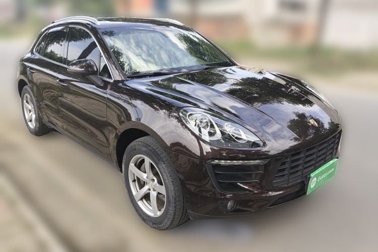 Used Porsche Macan 2014 Macan 2.0T Front Right 45 Deg