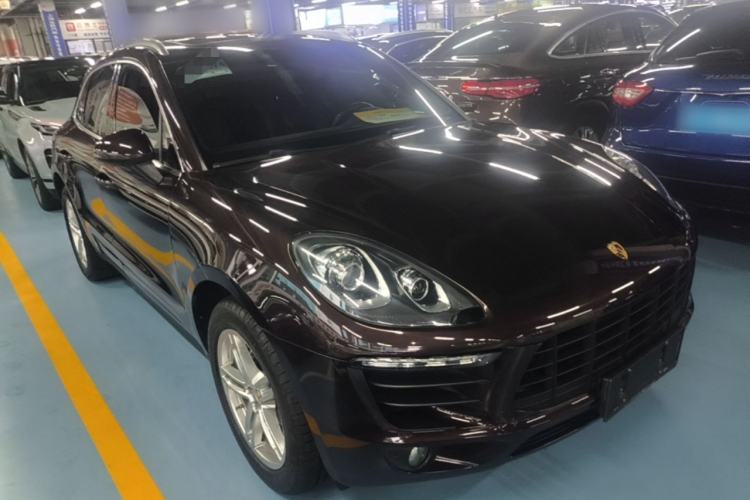 Used Porsche Macan 2014 Macan S 3.0T Front Right 45 Deg