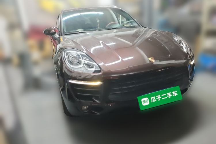 Used Porsche Macan 2014 Macan S 3.0T Front Right 45 Deg