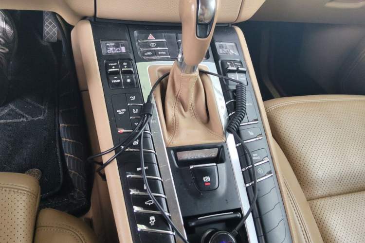 Used Porsche Macan 2014 Macan S 3.0T Gear Lever