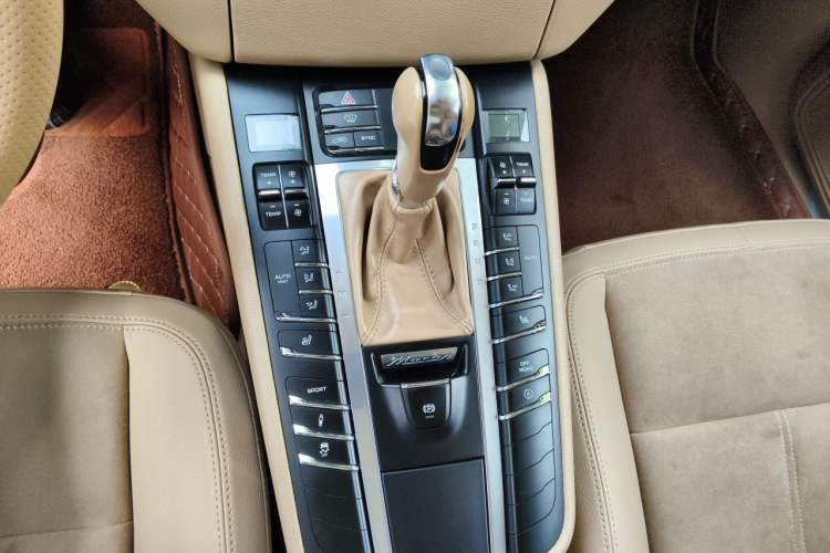 Used Porsche Macan 2014 Macan 2.0T Gear Lever