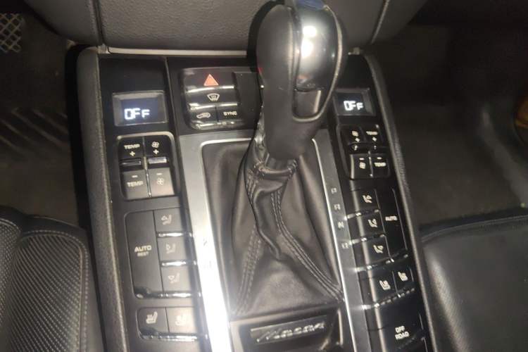 Used Porsche Macan 2014 Macan S 3.0T Gear Lever
