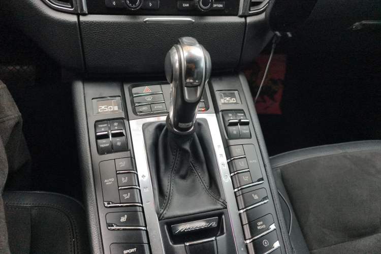 Used Porsche Macan 2014 Macan 2.0T Gear Lever