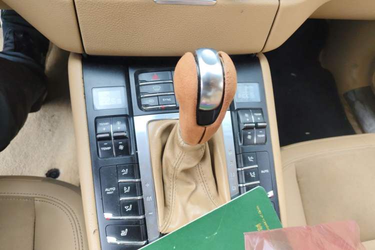 Used Porsche Macan 2014 Macan 2.0T Gear Lever