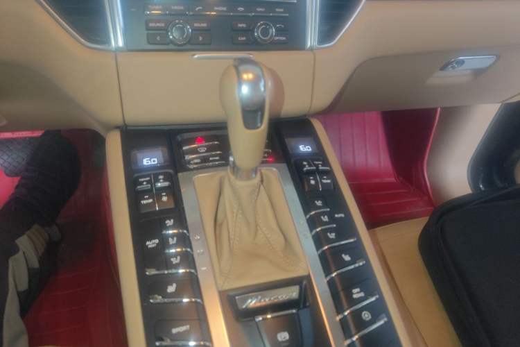 Used Porsche Macan 2014 Macan 2.0T Gear Lever