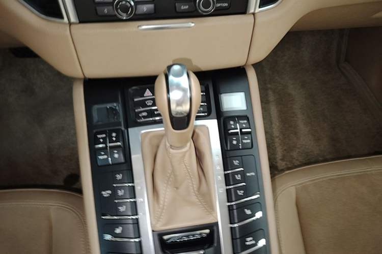 Used Porsche Macan 2014 Macan S 3.0T Gear Lever