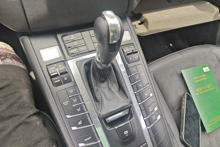 Used Porsche Macan 2014 Macan S 3.0T Gear Lever