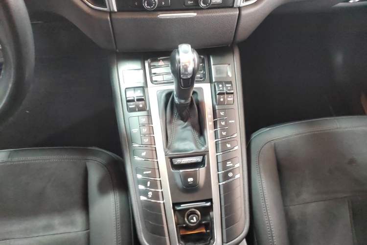 Used Porsche Macan 2014 Macan 2.0T Gear Lever