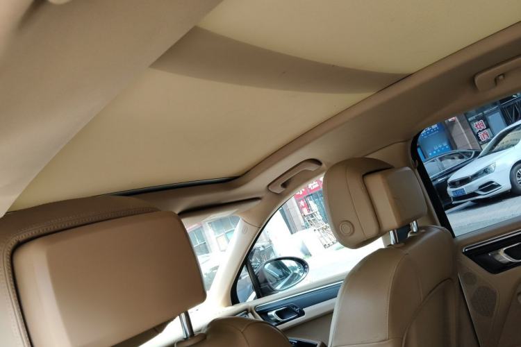Used Porsche Macan 2014 Macan 2.0T Headliner