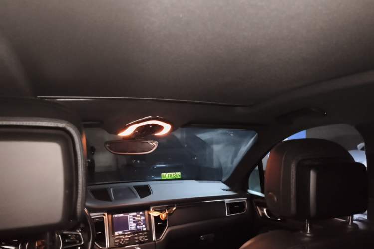 Used Porsche Macan 2014 Macan 2.0T Headliner