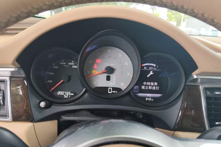 Used Porsche Macan 2014 Macan S 3.0T Instrument Cluster
