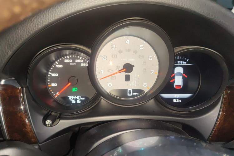 Used Porsche Macan 2014 Macan S 3.0T Instrument Cluster
