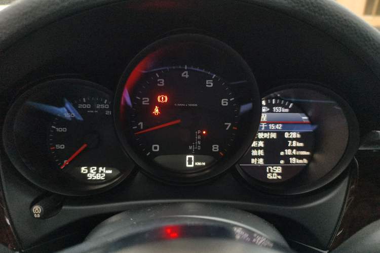 Used Porsche Macan 2014 Macan 2.0T Instrument Cluster