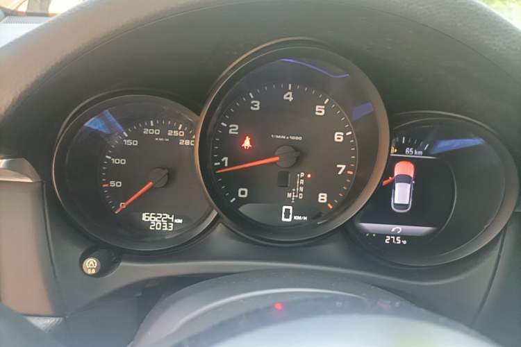 Used Porsche Macan 2014 Macan 2.0T Instrument Cluster