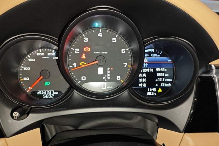 Used Porsche Macan 2014 Macan 2.0T Instrument Cluster