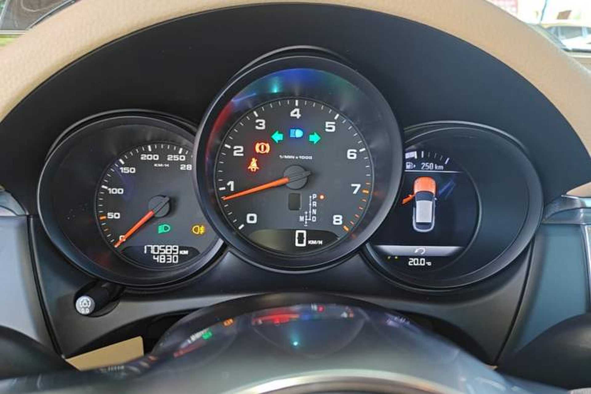 Used Porsche Macan 2014 Macan 2.0T Instrument Cluster