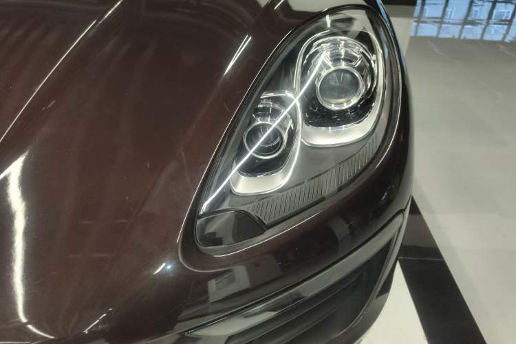 Used Porsche Macan 2014 Macan 2.0T Left Front Headlight