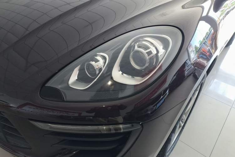 Used Porsche Macan 2014 Macan 2.0T Left Front Headlight