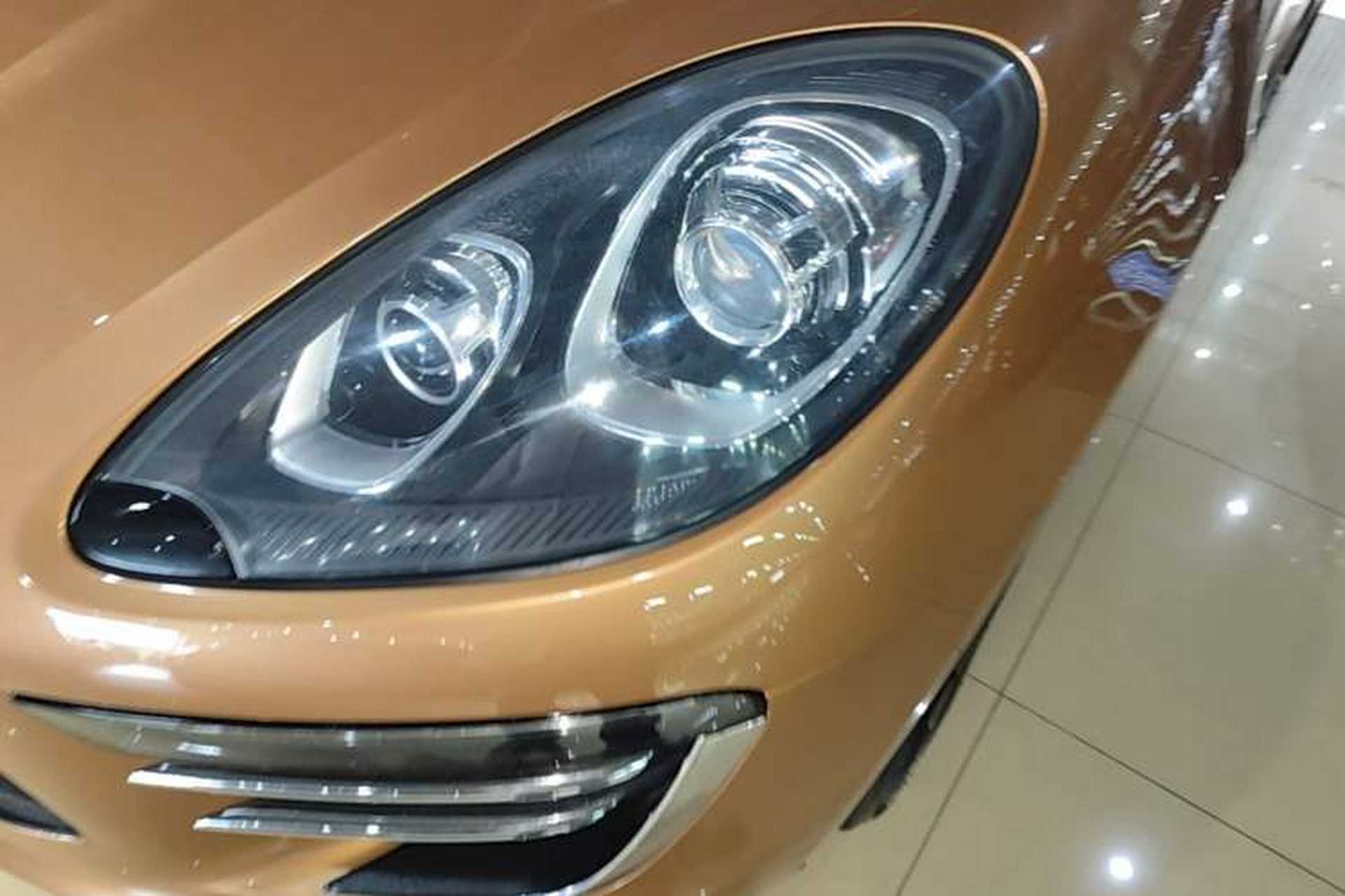 Used Porsche Macan 2014 Macan 2.0T Left Front Headlight