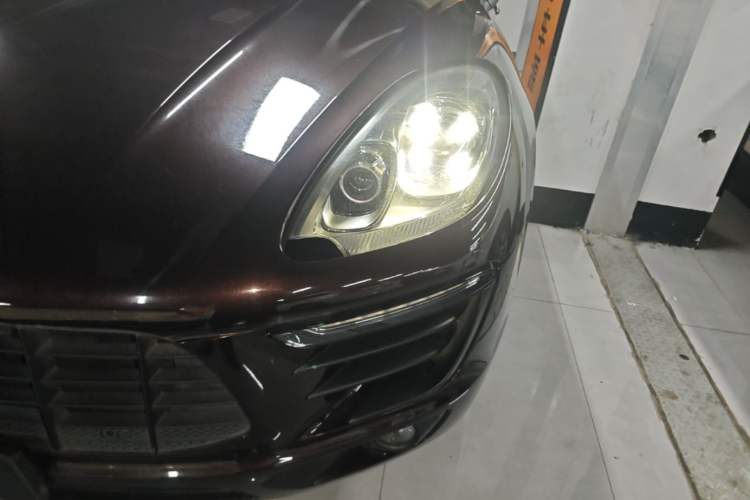 Used Porsche Macan 2014 Macan 2.0T Left Front Headlight