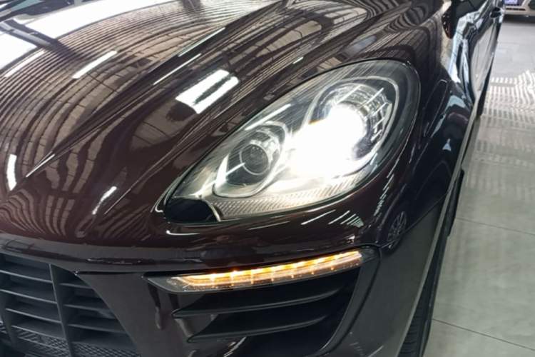 Used Porsche Macan 2014 Macan 2.0T Left Front Headlight
