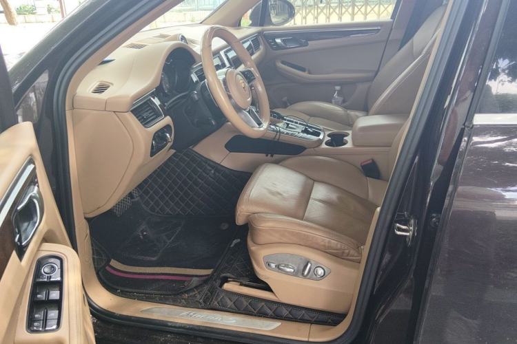 Used Porsche Macan 2014 Macan S 3.0T Left Front Seat