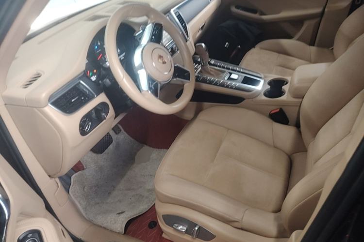 Used Porsche Macan 2014 Macan 2.0T Left Front Seat