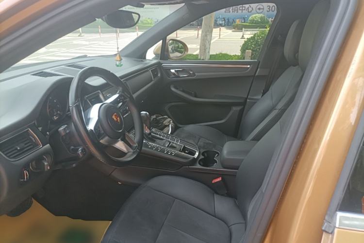 Used Porsche Macan 2014 Macan 2.0T Left Front Seat