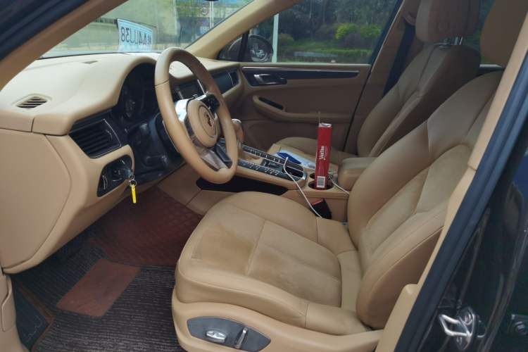 Used Porsche Macan 2014 Macan 2.0T Left Front Seat