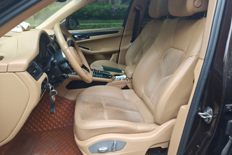 Used Porsche Macan 2014 Macan 2.0T Left Front Seat
