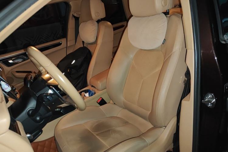 Used Porsche Macan 2014 Macan 2.0T Left Front Seat