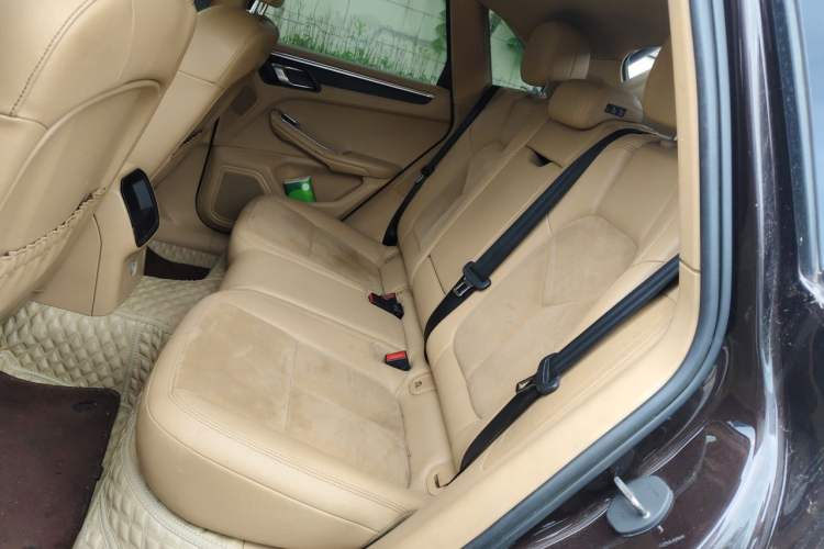 Used Porsche Macan 2014 Macan 2.0T Left Rear Seat