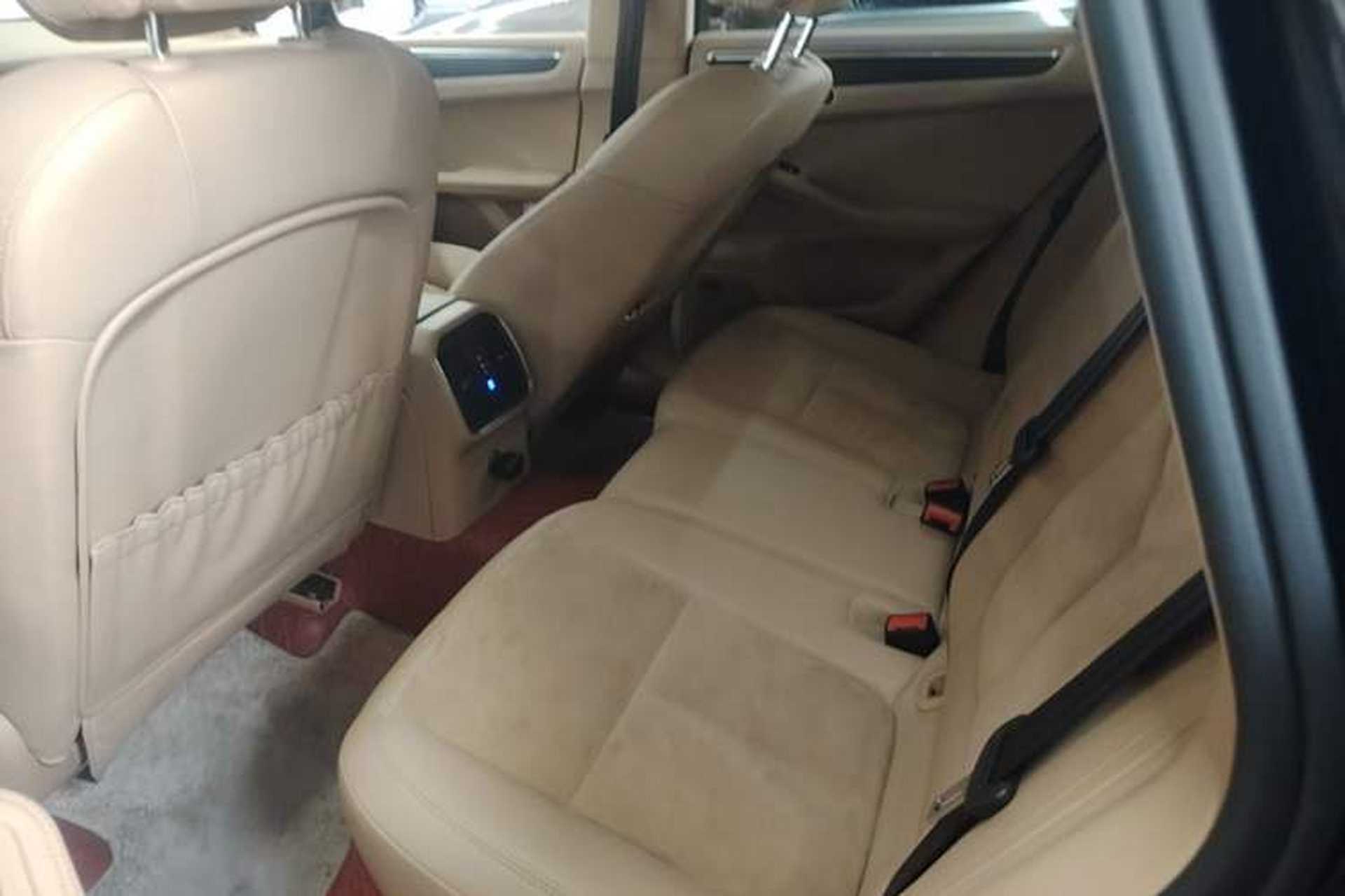 Used Porsche Macan 2014 Macan 2.0T Left Rear Seat