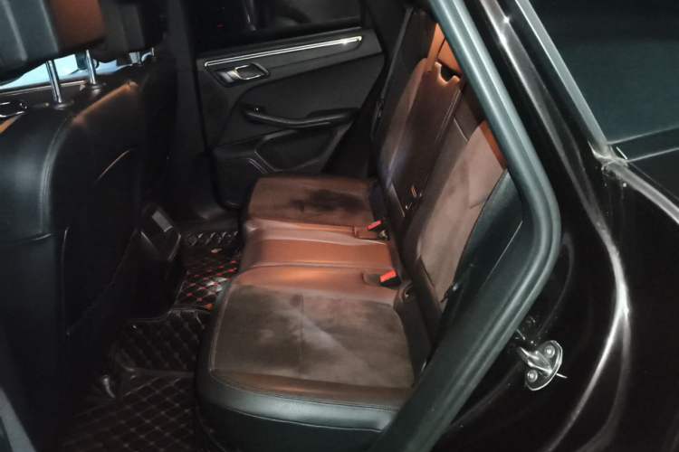 Used Porsche Macan 2014 Macan 2.0T Left Rear Seat
