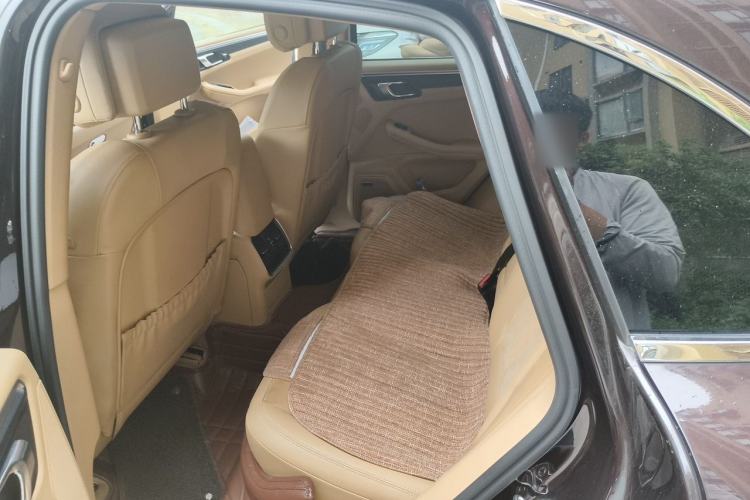 Used Porsche Macan 2014 Macan 2.0T Left Rear Seat