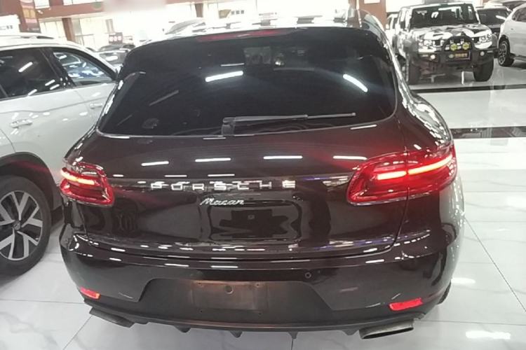 Used Porsche Macan 2014 Macan 2.0T Rear