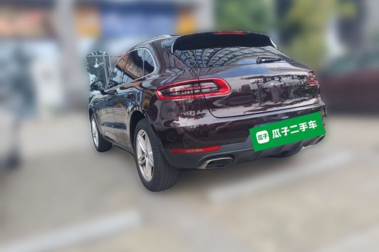 Used Porsche Macan 2014 Macan 2.0T Rear Left 45 Deg
