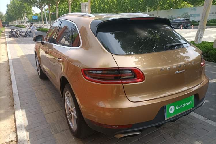 Used Porsche Macan 2014 Macan 2.0T Rear Left 45 Deg