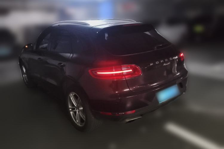 Used Porsche Macan 2014 Macan 2.0T Rear Left 45 Deg