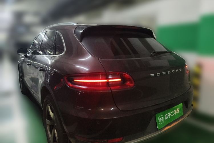 Used Porsche Macan 2014 Macan 2.0T Rear Left 45 Deg