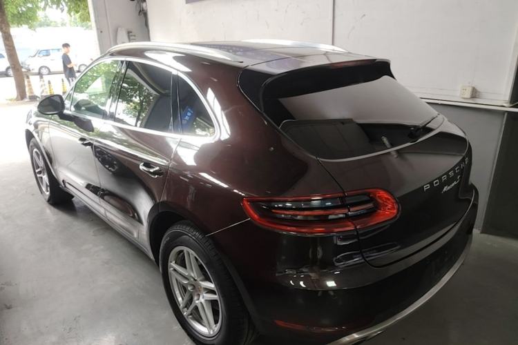 Used Porsche Macan 2014 Macan S 3.0T Rear Left 45 Deg